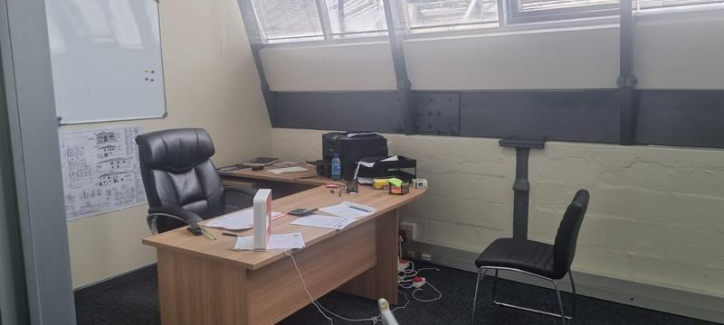 To Let commercial Property for Rent in Mowbray Western Cape